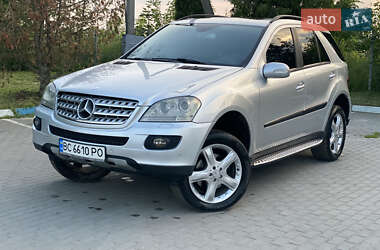 Внедорожник / Кроссовер Mercedes-Benz M-Class 2005 в 