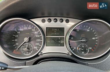 Внедорожник / Кроссовер Mercedes-Benz M-Class 2005 в 