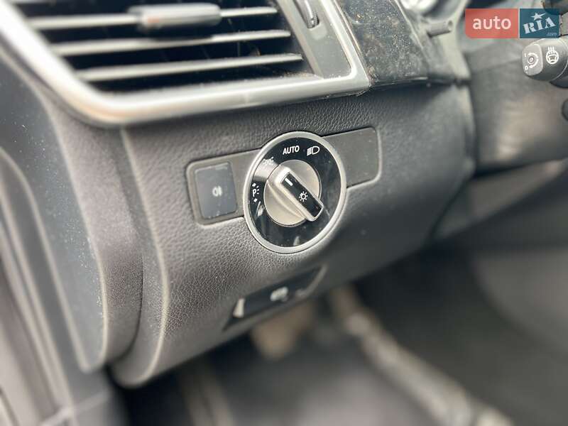 Внедорожник / Кроссовер Mercedes-Benz M-Class 2013 в Киеве