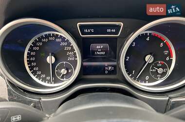 Внедорожник / Кроссовер Mercedes-Benz M-Class 2013 в 