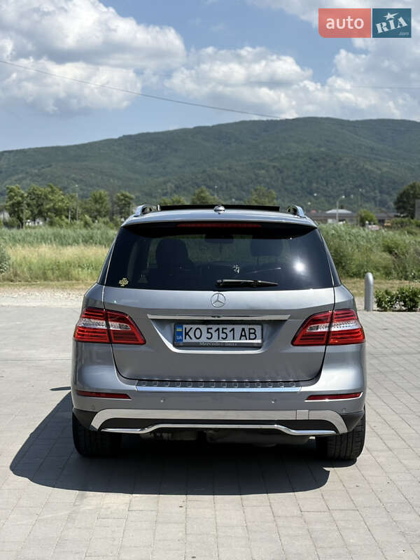 Внедорожник / Кроссовер Mercedes-Benz M-Class 2012 в Виноградове