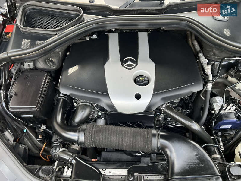 Внедорожник / Кроссовер Mercedes-Benz M-Class 2014 в Белой Церкви