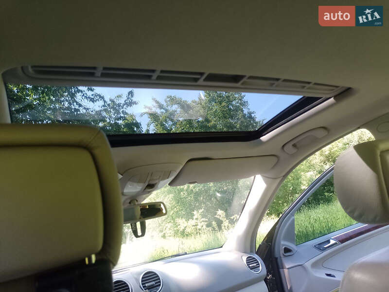 Внедорожник / Кроссовер Mercedes-Benz M-Class 2005 в Хмельницком