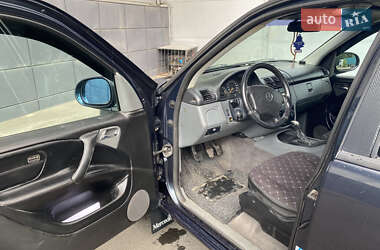 Внедорожник / Кроссовер Mercedes-Benz M-Class 1999 в 