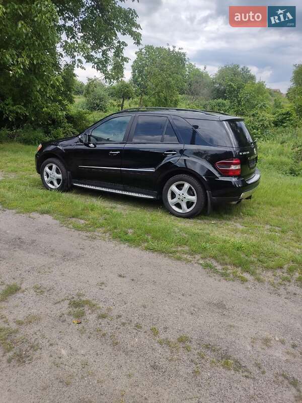 Внедорожник / Кроссовер Mercedes-Benz M-Class 2008 в Киеве