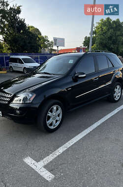 Внедорожник / Кроссовер Mercedes-Benz M-Class 2008 в 