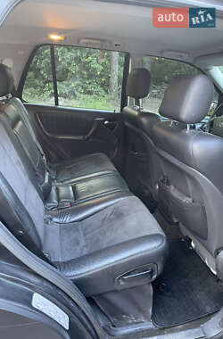 Внедорожник / Кроссовер Mercedes-Benz M-Class 2005 в 