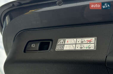Внедорожник / Кроссовер Mercedes-Benz M-Class 2013 в 