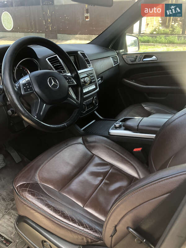 Внедорожник / Кроссовер Mercedes-Benz M-Class 2012 в Первомайске