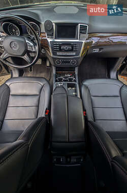 Внедорожник / Кроссовер Mercedes-Benz M-Class 2014 в 
