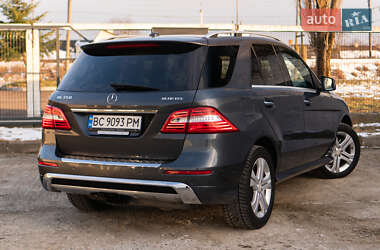 Позашляховик / Кросовер Mercedes-Benz M-Class 2014 в 