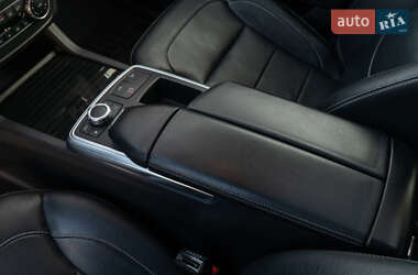 Позашляховик / Кросовер Mercedes-Benz M-Class 2014 в 