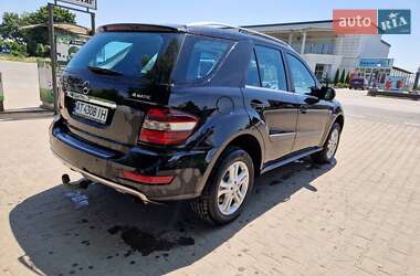 Внедорожник / Кроссовер Mercedes-Benz M-Class 2009 в 
