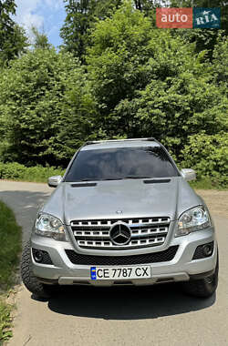 Внедорожник / Кроссовер Mercedes-Benz M-Class 2009 в 