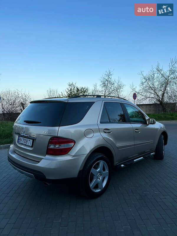 Внедорожник / Кроссовер Mercedes-Benz M-Class 2007 в Одессе