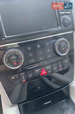 Позашляховик / Кросовер Mercedes-Benz M-Class 2007 в 