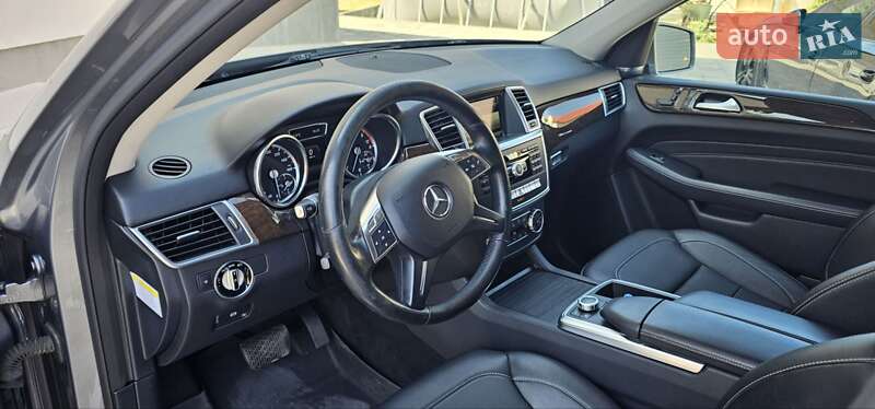 Внедорожник / Кроссовер Mercedes-Benz M-Class 2013 в Одессе