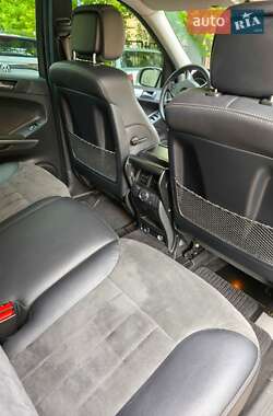 Внедорожник / Кроссовер Mercedes-Benz M-Class 2006 в 