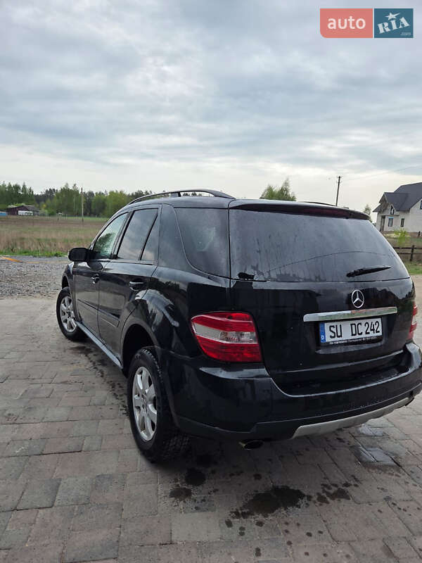 Внедорожник / Кроссовер Mercedes-Benz M-Class 2008 в Сарнах