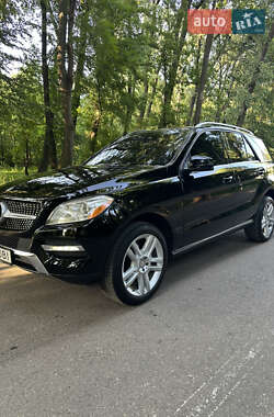 Внедорожник / Кроссовер Mercedes-Benz M-Class 2013 в Черновцах