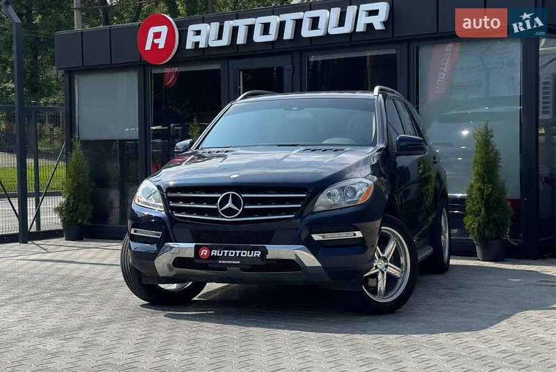 Внедорожник / Кроссовер Mercedes-Benz M-Class 2012 в 