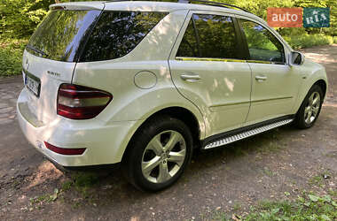 Внедорожник / Кроссовер Mercedes-Benz M-Class 2008 в 