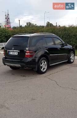 Внедорожник / Кроссовер Mercedes-Benz M-Class 2007 в 