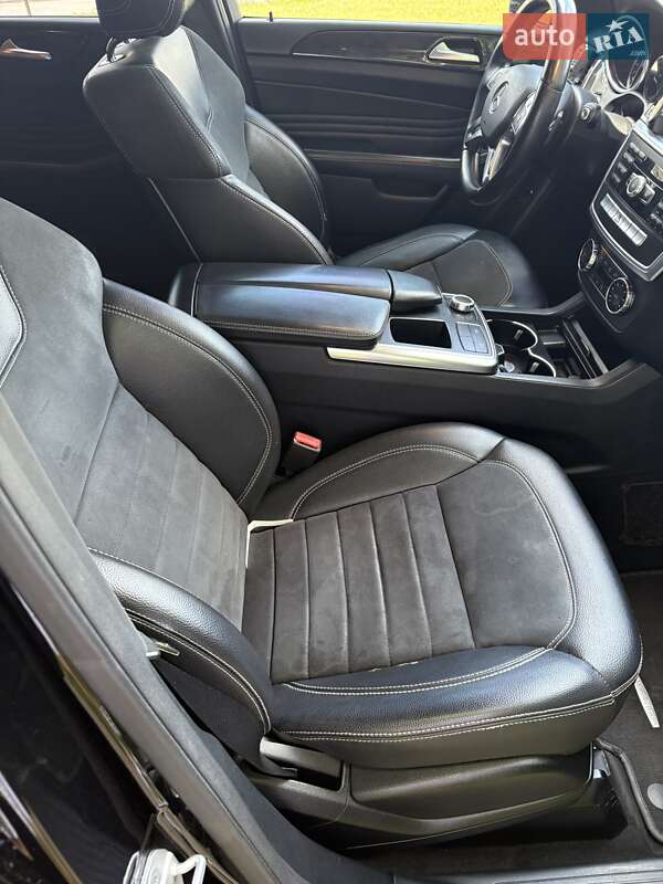 Внедорожник / Кроссовер Mercedes-Benz M-Class 2012 в Львове