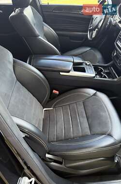 Внедорожник / Кроссовер Mercedes-Benz M-Class 2012 в 