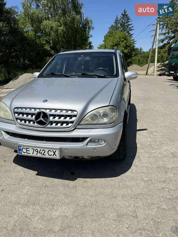 Внедорожник / Кроссовер Mercedes-Benz M-Class 2003 в Черновцах