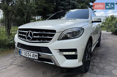 Позашляховик / Кросовер Mercedes-Benz M-Class 2012 в 