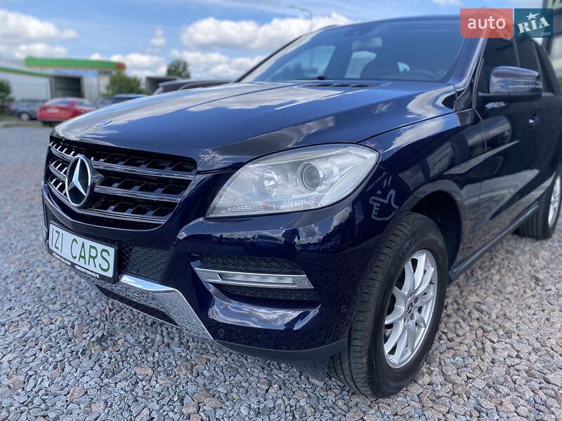 Внедорожник / Кроссовер Mercedes-Benz M-Class 2012 в Львове