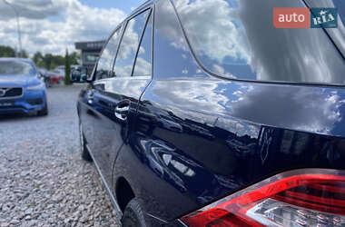 Внедорожник / Кроссовер Mercedes-Benz M-Class 2012 в 