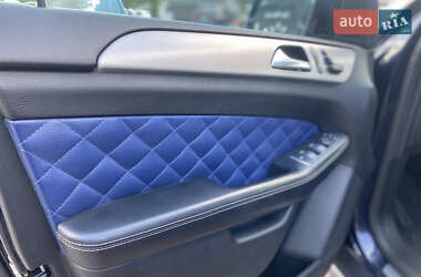 Внедорожник / Кроссовер Mercedes-Benz M-Class 2012 в 