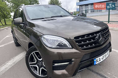 Внедорожник / Кроссовер Mercedes-Benz M-Class 2011 в 
