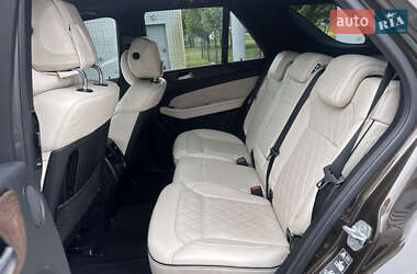 Внедорожник / Кроссовер Mercedes-Benz M-Class 2011 в 