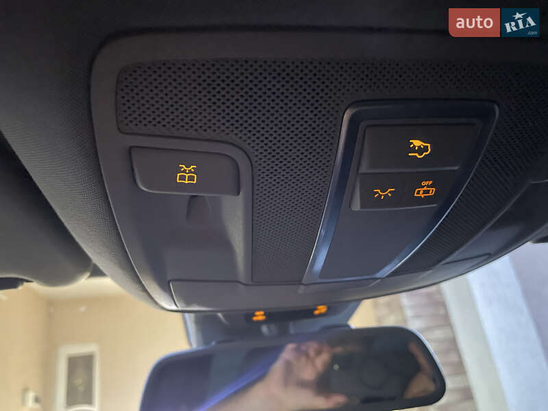 Позашляховик / Кросовер Mercedes-Benz M-Class 2013 в Чернівцях