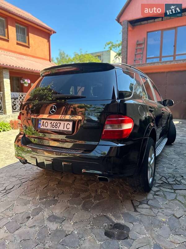 Внедорожник / Кроссовер Mercedes-Benz M-Class 2007 в Виноградове