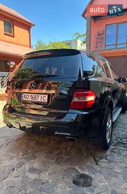 Внедорожник / Кроссовер Mercedes-Benz M-Class 2007 в 