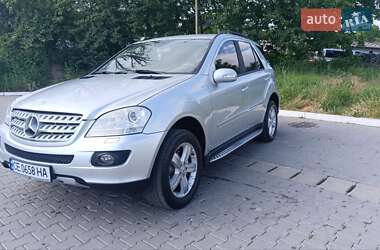 Позашляховик / Кросовер Mercedes-Benz M-Class 2006 в Чернівцях