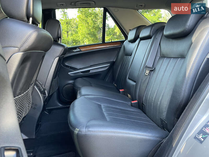 Внедорожник / Кроссовер Mercedes-Benz M-Class 2007 в Николаеве