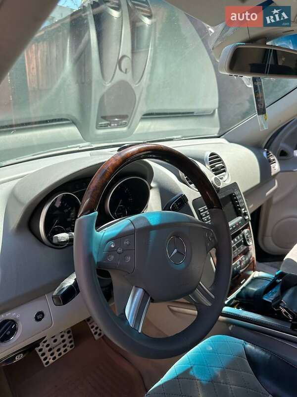 Внедорожник / Кроссовер Mercedes-Benz M-Class 2007 в Виноградове
