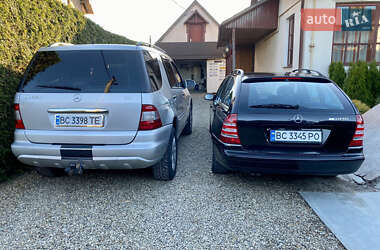 Позашляховик / Кросовер Mercedes-Benz M-Class 2004 в 