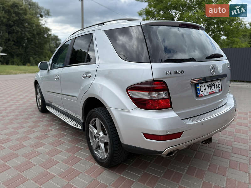 Внедорожник / Кроссовер Mercedes-Benz M-Class 2008 в Переяславе