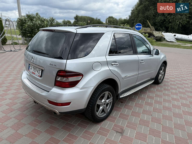Внедорожник / Кроссовер Mercedes-Benz M-Class 2008 в Переяславе