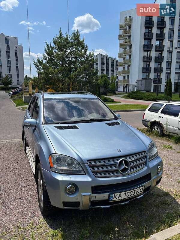 Mercedes-Benz M-Class 2006