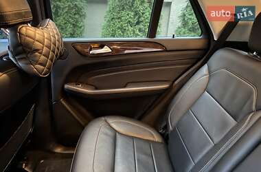 Внедорожник / Кроссовер Mercedes-Benz M-Class 2015 в 
