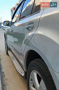 Внедорожник / Кроссовер Mercedes-Benz M-Class 2008 в 