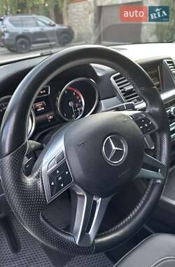 Внедорожник / Кроссовер Mercedes-Benz M-Class 2013 в 
