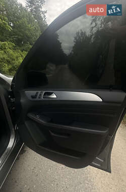 Внедорожник / Кроссовер Mercedes-Benz M-Class 2013 в 
